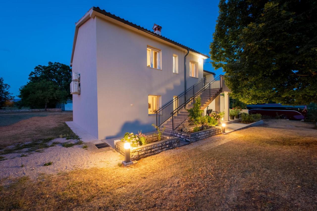 Villa Slivari Nedescina Ngoại thất bức ảnh