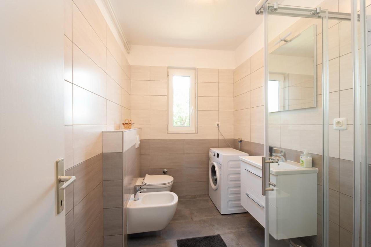 Villa Slivari Nedescina Ngoại thất bức ảnh