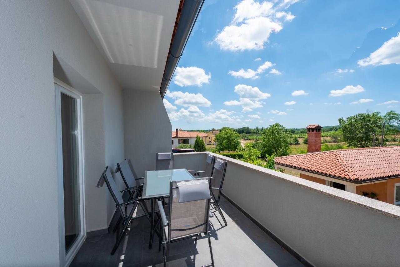 Villa Slivari Nedescina Ngoại thất bức ảnh