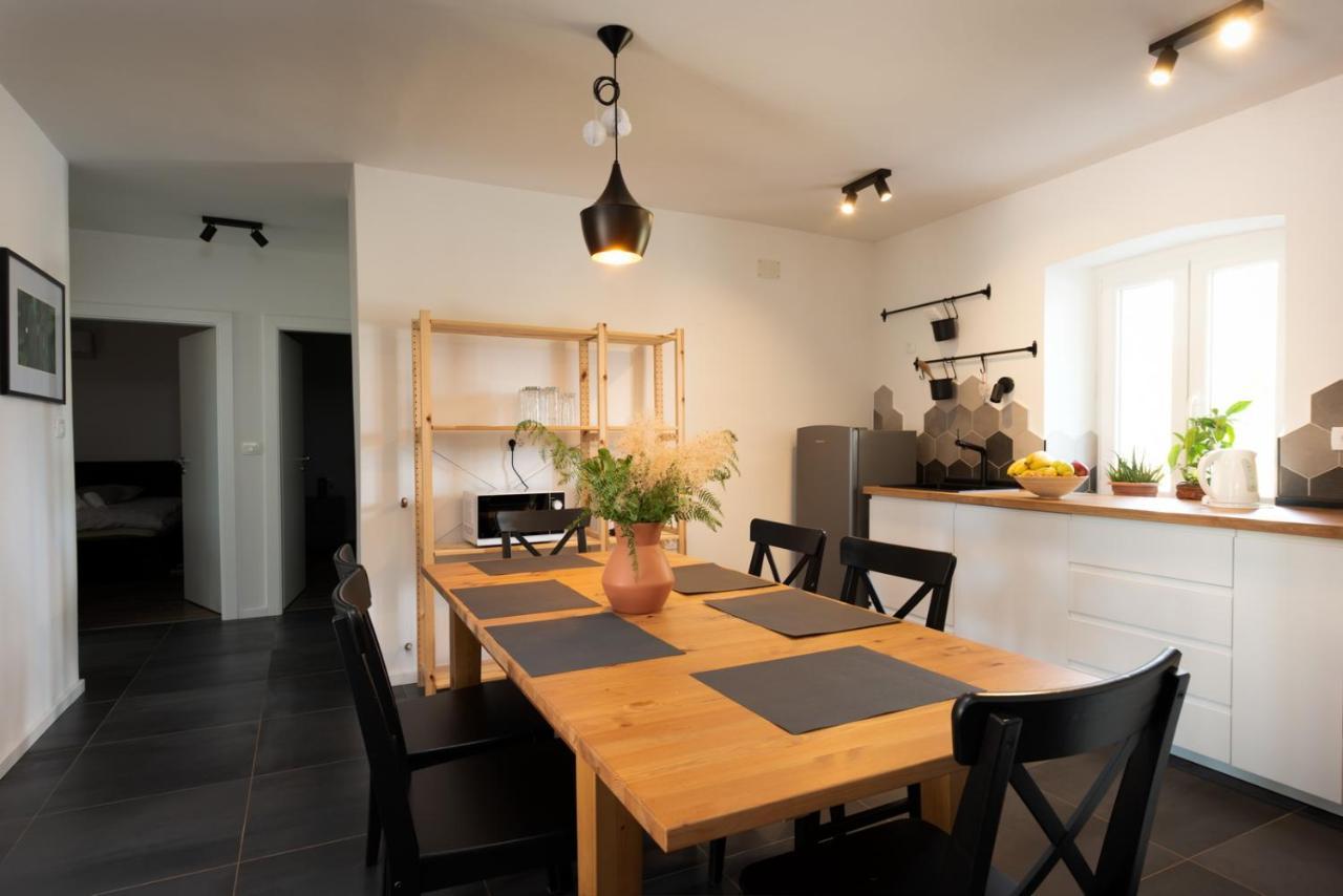 Villa Slivari Nedescina Ngoại thất bức ảnh